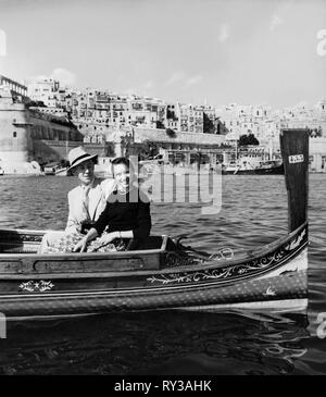 GUINNESS,PAVLOW, Malta Storia, 1954 Foto Stock