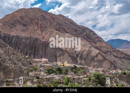 Argentina, provincia di Jujuy, Quebrada de Humahuaca elencati come Patrimonio Mondiale dell'UNESCO, Iruya village Foto Stock