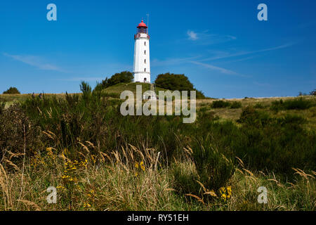 Cartolina faro sull isola di Hiddensee in estate Foto Stock