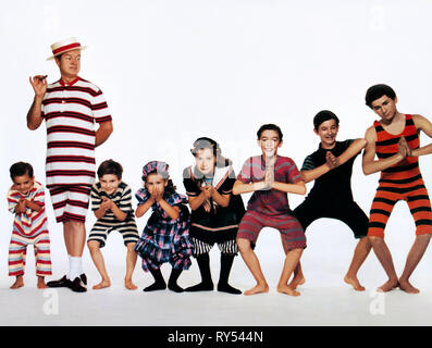 BOB HOPE, LEE ERICKSON, PAUL DE ROLF, LYDIA REED, Linda Bennett, JIMMY BAIRD, TOMMY DURAN,BILLY grigio, le sette poco FOYS, 1955 Foto Stock