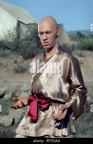 DAVID CARRADINE, KUNG FU, 1972 Foto Stock