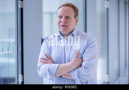 12 marzo 2019, a Berlino: Tilman Kuban, stato presidente della Junge unione nella Bassa Sassonia. Kuban è in esecuzione come un candidato per la presidenza federale dell'Unione Junge presso il JU Germania del giorno. Foto: Michael Kappeler/dpa Foto Stock