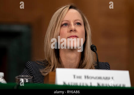 Washington, Stati Uniti d'America. Xii Mar, 2019. Direttore CFPB Kathy Kraninger testimonia il Senato Comitato bancario al Campidoglio di Washington il 12 marzo 2019. Credito: Alex Edelman/CNP | Utilizzo di credito in tutto il mondo: dpa/Alamy Live News Foto Stock