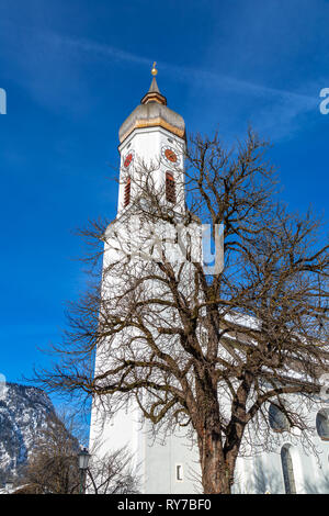 Saint Martin chiesa parrocchiale in inverno, Garmisch Partenkirchen Foto Stock