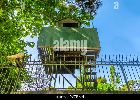 Tehran noi Den di spionaggio ex Stati Uniti d'America Embassy torre di guardia Foto Stock
