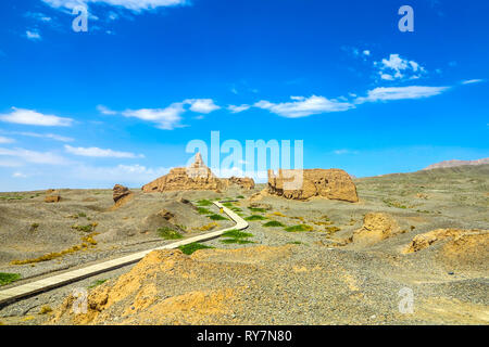 Kuche Subash rovine buddista mozzafiato del paesaggio pittoresco punto di vista Foto Stock