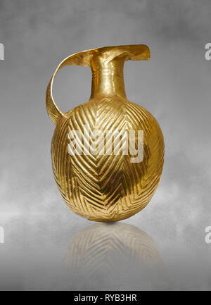Età del Bronzo Hattian pallone d'oro da una possibile Età del Bronzo tomba reale (2500 BC 2250 BC) - Alacahoyuk - Museo della Civiltà anatolica, Ankara, Tu Foto Stock