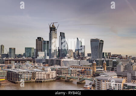 Vista di Londra dalla Tate Modern di Londra, Inghilterra Foto Stock