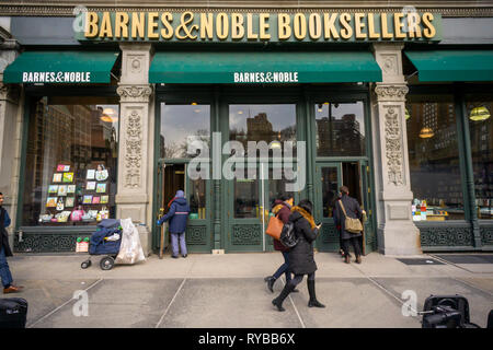 Un Barnes & Noble bookstore off di Union Square di New York si è visto il Mercoledì, 6 marzo 2019. Barnes & Noble è pianificato per la relazione di bilancio del terzo trimestre utile Marzo 7 prima della campana. (Â© Richard B. Levine) Foto Stock