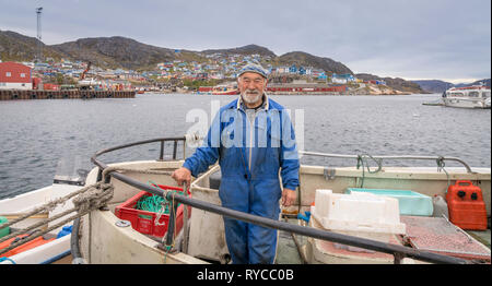 Ritratto di un pescatore, Qaqortoq, Groenlandia meridionale Foto Stock