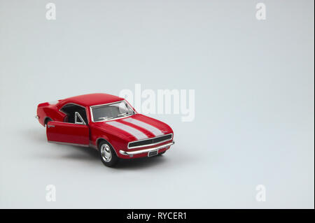 Foto di un 1967 Chevrolet Camaro Z28 presi in uno studio. Foto Stock