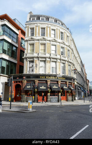 Il Viadotto taverna, Newgate Street, London EC1, Regno Unito Foto Stock