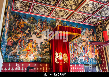 Parte di Unicorn arazzi in regina della sala interna, il Castello di Stirling, Stirlingshire, Scotland, Regno Unito Foto Stock