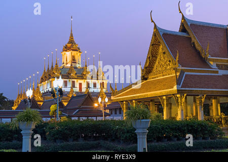 Loh Prasat Wat Rajnadda Bangkok in Thailandia Foto Stock