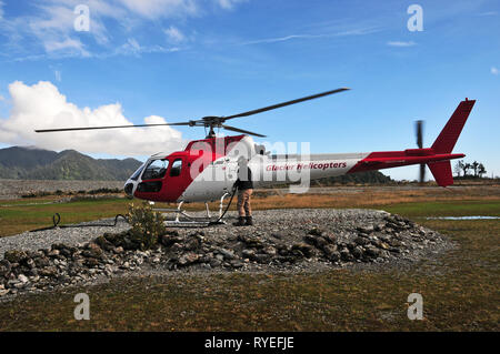 Intorno alla Nuova Zelanda - volo in elicottero al ghiacciaio Franz Josef Foto Stock