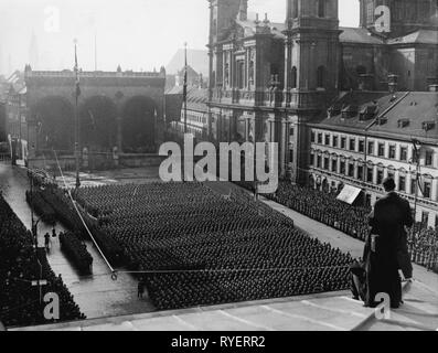 Il nazismo / Socialismo Nazionale, militare, la Wehrmacht, esercito, pubblica il giuramento delle reclute prima, Odeonsplatz (quadrato), Monaco di Baviera, 7.11.1935, Additional-Rights-Clearance-Info-Not-Available Foto Stock