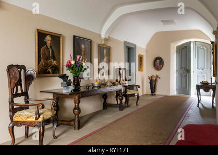"Vecchio stile salone di ingresso in Schloss Unterleinleiter in Baviera, Germania' Foto Stock