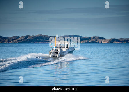 Barca - Eiriksfjordur, Qaqortoq , Groenlandia meridionale Foto Stock