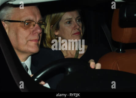 Le opere e le pensioni Segretario Ambra Rudd arriva presso la sede del parlamento di Westminster, Londra avanti del Brexit no-deal e votazione Foto Stock