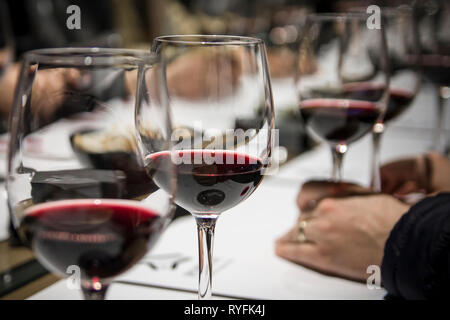 Degustazione di vini in Spagna Foto Stock