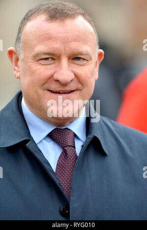 Drew Hendry MP (SNP: Inverness) SNP portavoce dei trasporti, su College Green, Westminster, Marzo 2019 Foto Stock