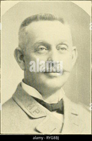 Il club Guida di Greater Boston drivingclubsofgr01linn Anno: 1914 Il club Guida di Greater Boston 47 Wilkie abbassato il quarto di miglio record per pacers, a slitta, vincendo la prima manche di gara vincente in 29 3-4 secondi. Miss Adbell, posseduto e guidato da Frank Burke, era il suo avversario. La molla matinées arredate sev- erale questioni di interesse racing. Il 3 giugno il capo di 'ilkie abbassato il record della stimolazione del mezzo miglio via per i 104 3-4, andando contro il tempo. Giugno 17 importanti Wellington ridotto il trotto- ting record per il mezzo miglio via per i :o6 1-4, e nel garantire l'onore conquistata Foto Stock