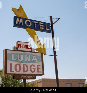 Route 66 in direzione ovest da Santa Rosa, Nuovo Messico a Winslow, Arizona. Foto Stock