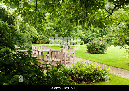 Zona pranzo sulla terrazza in motivi Foto Stock