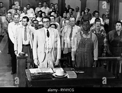 GREGORY PECK, Brock Peters, PER UCCIDERE UN MOCKINGBIRD, 1962 Foto Stock