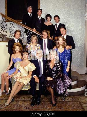 MICHAEL NADER, JOAN COLLINS, John Forsythe, LINDA EVANS, EMMA SAMMS, Heather Locklear, JACK COLEMAN, Dinastia, 1985 Foto Stock