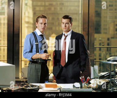 MICHAEL DOUGLAS, Charlie Sheen, WALL STREET, 1987 Foto Stock
