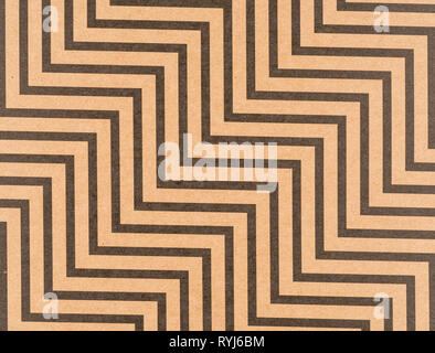 Marrone carta craft con un andamento a zig-zag Foto Stock