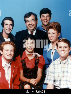 DON MASSIMO, Henry Winkler, Erin Moran, TOM BOSLEY, ANSON WILLIAMS, Marion Ross, Ron Howard, giorni felici, 1974 Foto Stock