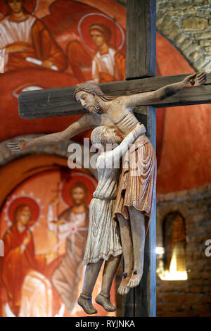 Il Santuario di Notre Dame des Voirons. Gesù sulla croce. Boege. La Francia. Foto Stock