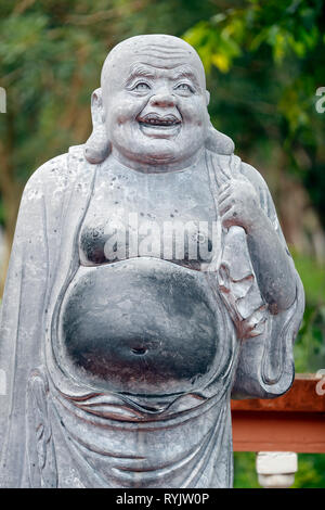 Truc Lam Phuong Nam tempio buddista. Angada statua. Can Tho. Il Vietnam. Foto Stock