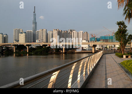 Nuovi edifici di appartamenti. Ho Chi Minh City. Il Vietnam. Foto Stock