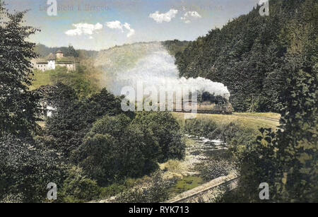 Edifici di Erzgebirgskreis, Flöha (fiume), non identificato locomotive a vapore di Germania, binari ferroviari in Germania 1918, Erzgebirgskreis, Lengefeld, Im Flöhatal Foto Stock