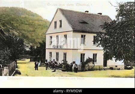 Ristoranti a Ústí nad Labem, biciclette nella Repubblica ceca, 1903, Ústí nad Labem Regione, Zirkowitz, Gasthaus Foto Stock