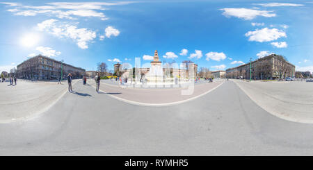 Visualizzazione panoramica a 360 gradi di Milano, Italia - 13 Marzo 2019 Piazza Castelo - Castello Sforzesco Square - in una soleggiata mattina di primavera