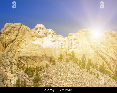 La luce del tramonto Mount Rushmore National Memorial degli Stati Uniti d'America e il parco nazionale in Sud Dakota. Presidenti: George Washington, Thomas Foto Stock