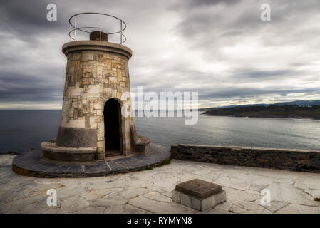 San Agustín faro in Ortiguera (Asturias - Spagna) Foto Stock