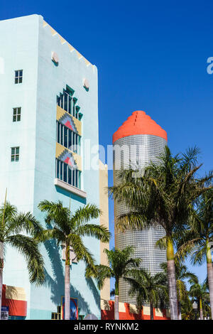 Miami Beach Florida, Washington Avenue, torre di vetro 404 Washington Avenue, edificio per uffici, architettura, architettura, design, palme, visitatori tr Foto Stock