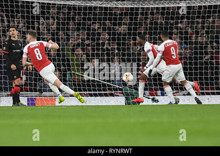 Il 14 marzo 2019 , Emirates Stadium di Londra, Inghilterra; Europa League, Round di 16, seconda gamba, Arsenal vs Rennes ; Pierre-Emerick Aubameyang (14) dell'Arsenal punteggi di credito obiettivo: Phil Westlake/news immagini Foto Stock