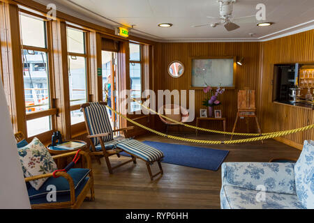 Sun lounge al Royal Yacht Britannia, porto di Leith, Edimburgo, Scozia, Regno Unito Foto Stock