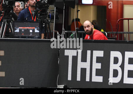 Foto di Claudio Grassi/LaPresse 14 marzo 2019 Assago (MI) Italia sport basket AX Armani Exchange Olimpia Milano vs Olympiacos Pireo - Turkish Airlines Eurolega 2018/2019 - Mediolanum Forum. Nella foto: Vassilis Spanoulis (#7 Olympiacos Pireo) Udine e infortunato Foto Claudio Grassi/LaPresse Marzo 14, 2019 Assago (MI) Italia sport basket AX Armani Exchange Olimpia Milano vs Olympiacos Pireo - Turkish Airlines EuroLeague 2018/2019 - Mediolanum Forum. nel pic: feriti e triste Vassilis Spanoulis (#7 Olympiacos Pireo) Foto Stock