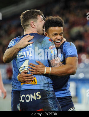 Huddersfield, Regno Unito. 14th Mar 2019. John Smiths Stadium, Huddersfield, Inghilterra; Rugby League Betfred Super League, Huddersfield Giants vs St Helens; Saint's Regan Grace celebra il secondo tentativo della metà. Credit: Dean Williams/Alamy Live News Foto Stock