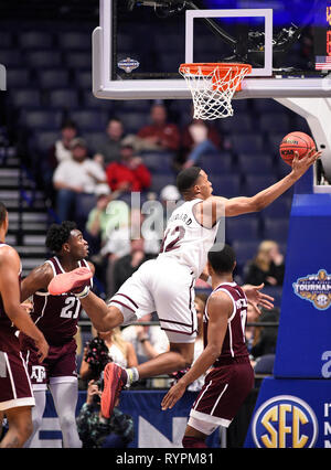 Marzo 14, 2019; la Mississippi State Bulldogs guard Robert Woodard (12) rende un circo sparato contro il Texas A&M Aggies durante un SEC campionato di serie gioco tra il Texas A&M Aggies vs Mississippi State Bulldogs alla Bridgestone Arena di Nashville, TN (obbligatorio Photo credit: Steve Roberts/Cal Sport Media) Foto Stock