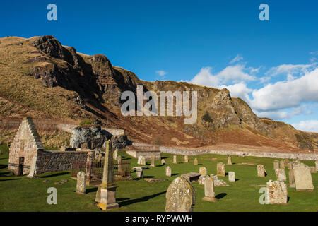 Nether Kirkyard presso San Ciro Riserva Naturale Nazionale, Aberdeenshire, Scozia. Foto Stock