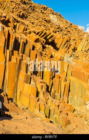 Colonne di basalto, organo a canne, nei pressi di Twyfelfontein, Namibia Foto Stock