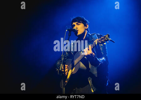 La Svizzera, Berna - Marzo 14, 2019. Il cantante irlandese, compositore e musicista Sion Hill esegue un concerto dal vivo al Bierhübeli di Berna. (Photo credit: Gonzales foto - Tilman Jentzsch). Credito: Gonzales foto/Alamy Live News Foto Stock